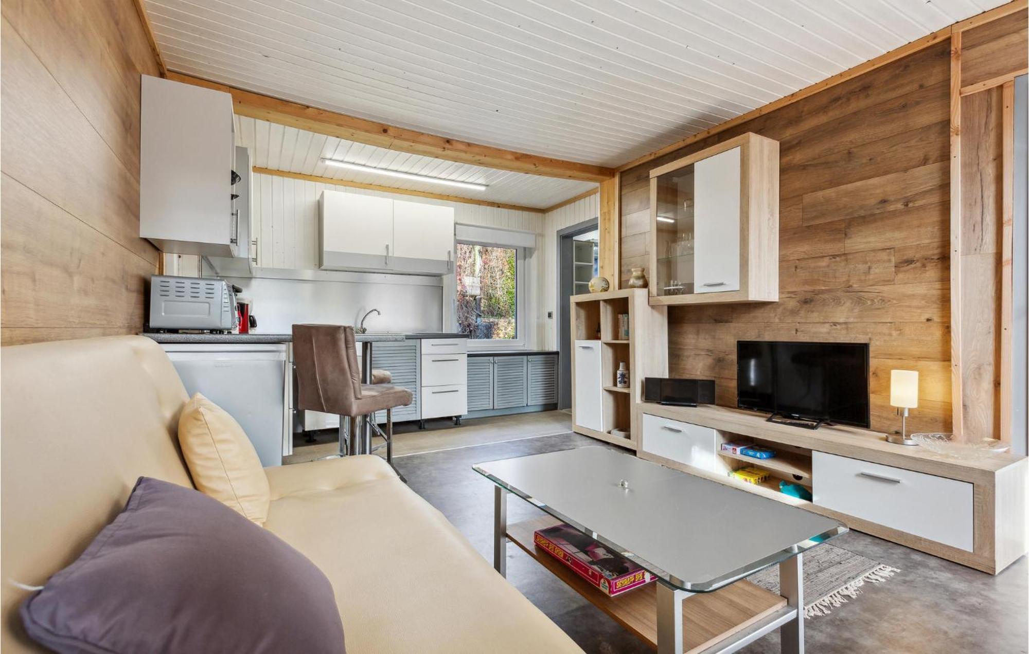 Nice Home In Zeulenroda-Triebes With Sauna Exterior photo